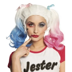 Harley Quinn Pruik J. Ester